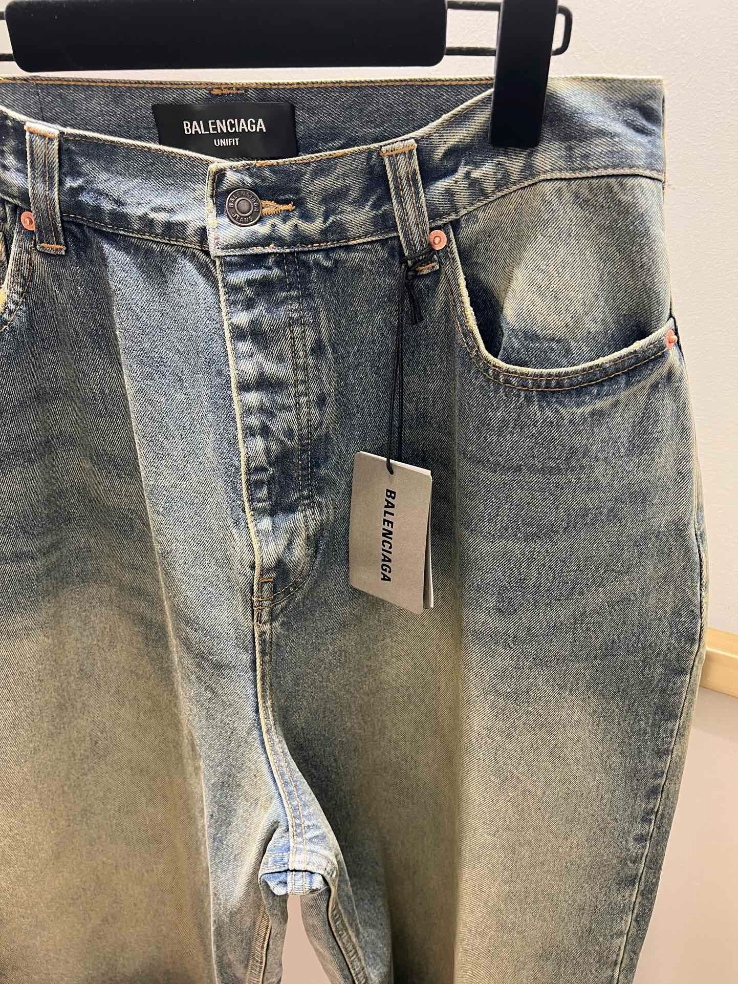 Pantalón azul oscuro
