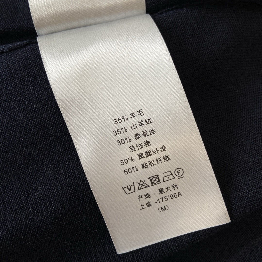 Blaues T-Shirt