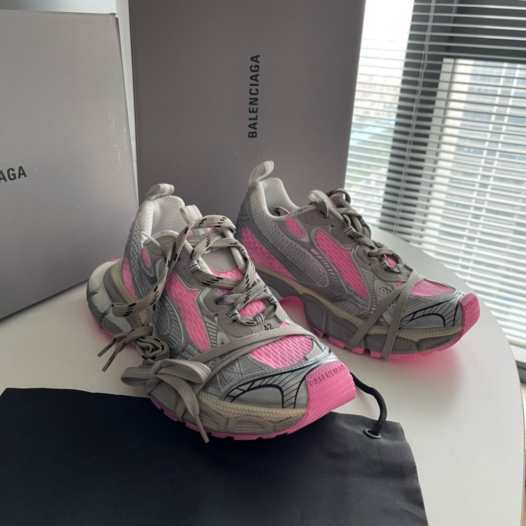 Mehrfarbige Schuhe