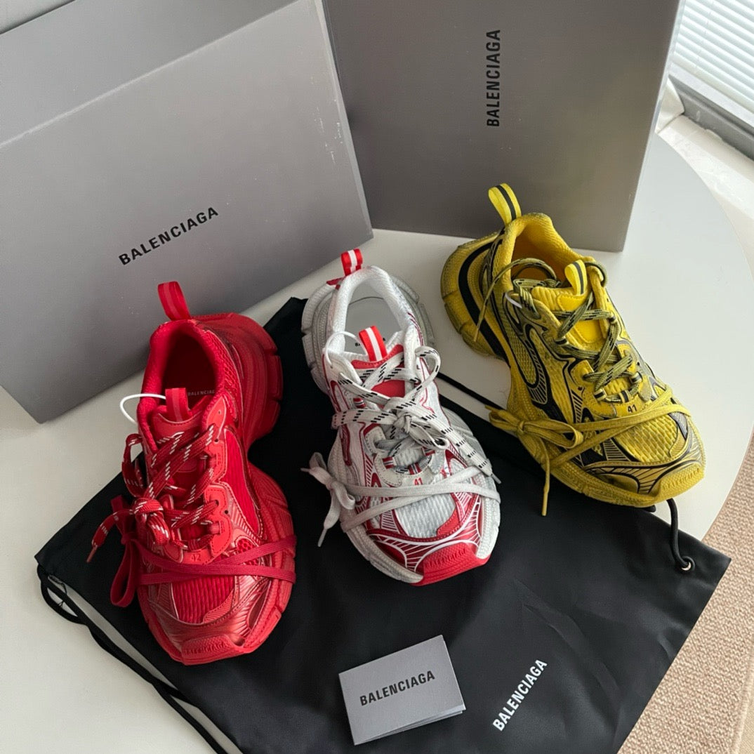 Mehrfarbige Schuhe