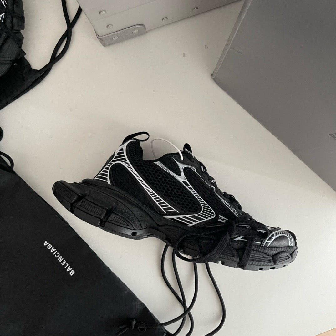 Mehrfarbige Schuhe