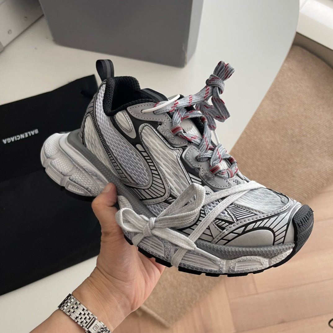 Mehrfarbige Schuhe