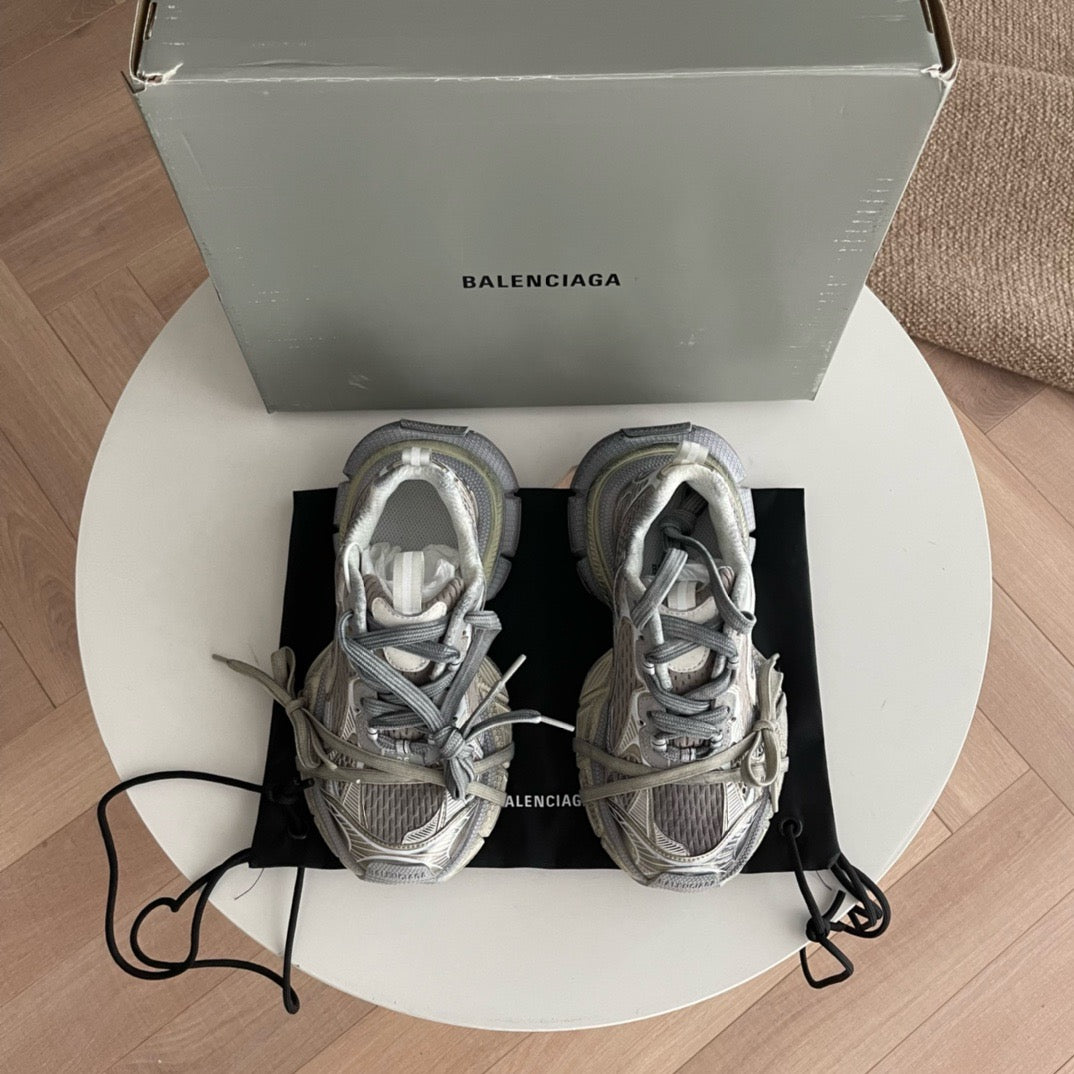 Mehrfarbige Schuhe