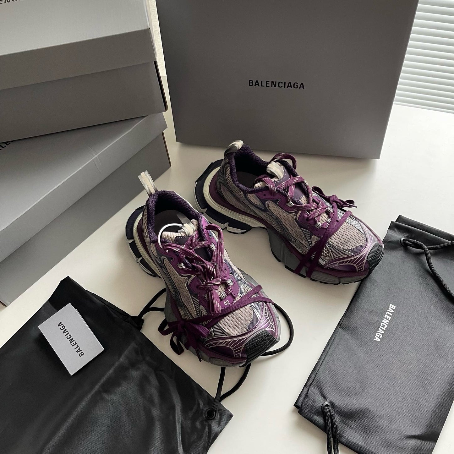 Mehrfarbige Schuhe