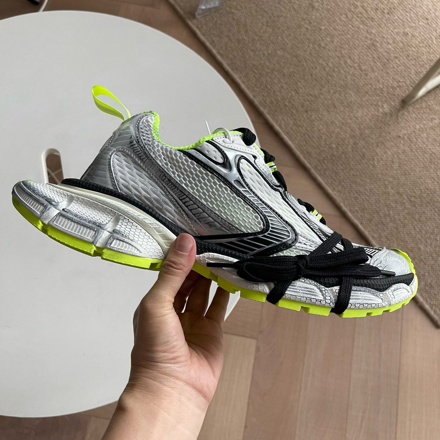 Mehrfarbige Schuhe