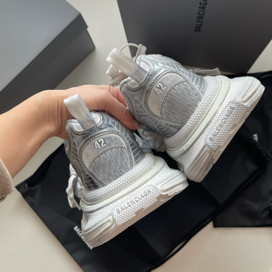 Mehrfarbige Schuhe