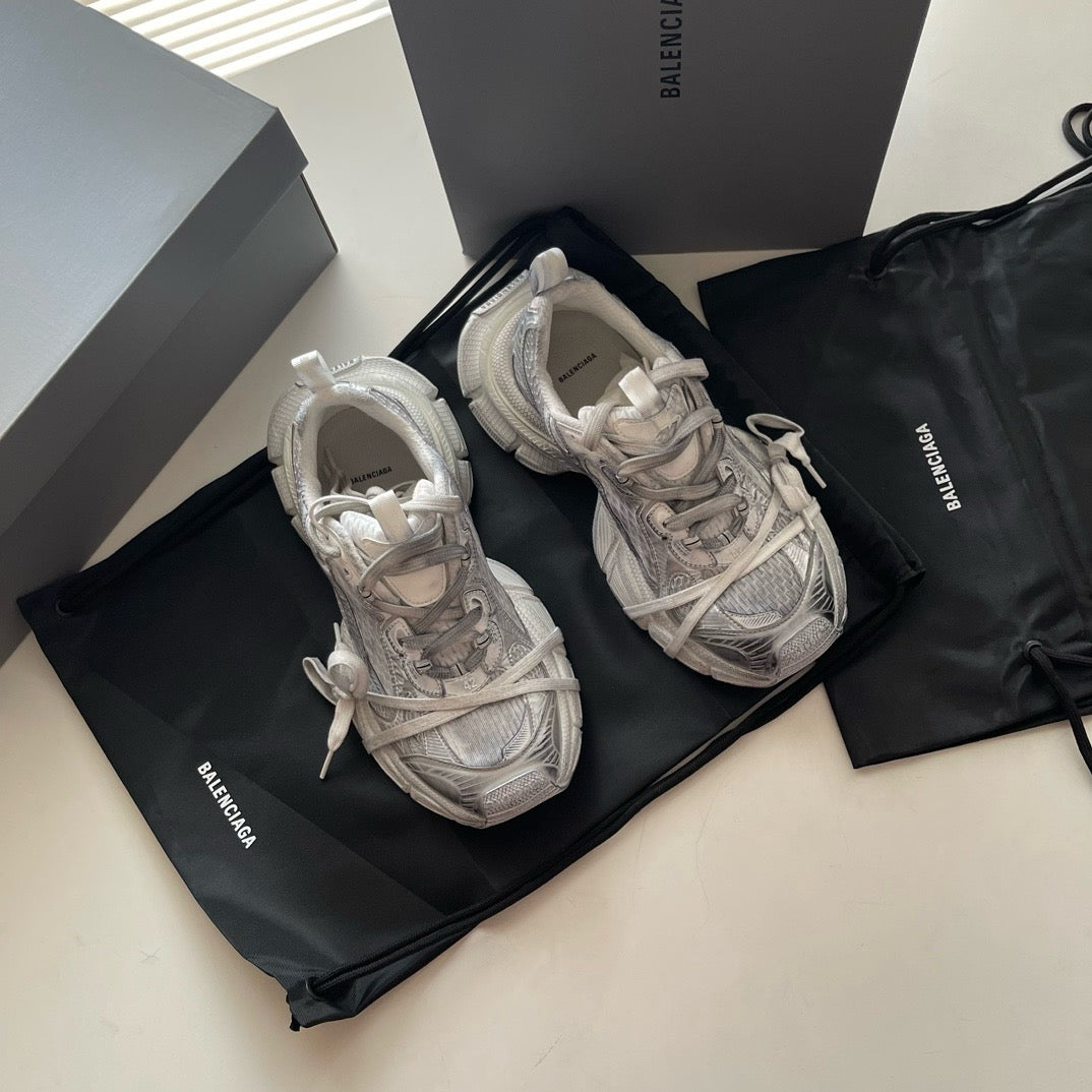 Mehrfarbige Schuhe