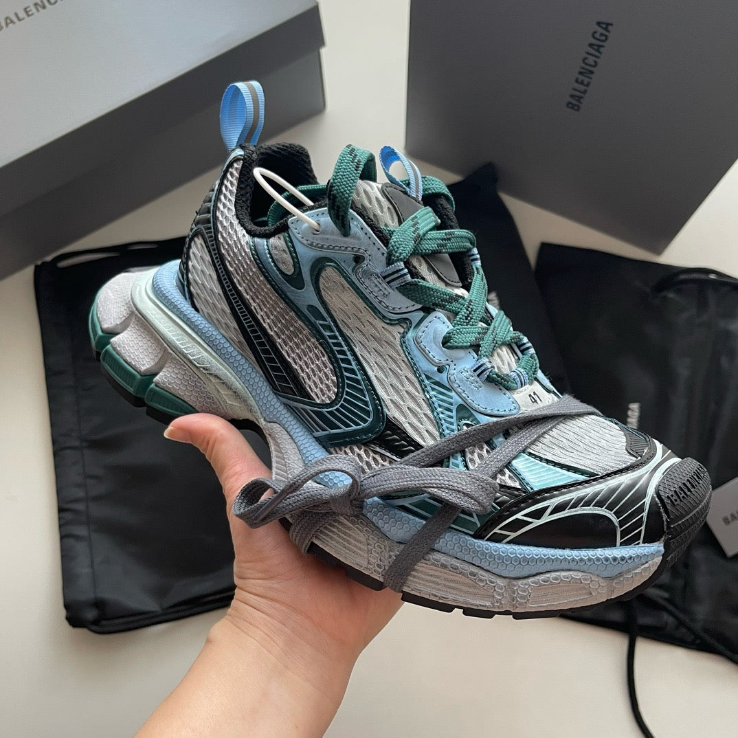 Mehrfarbige Schuhe