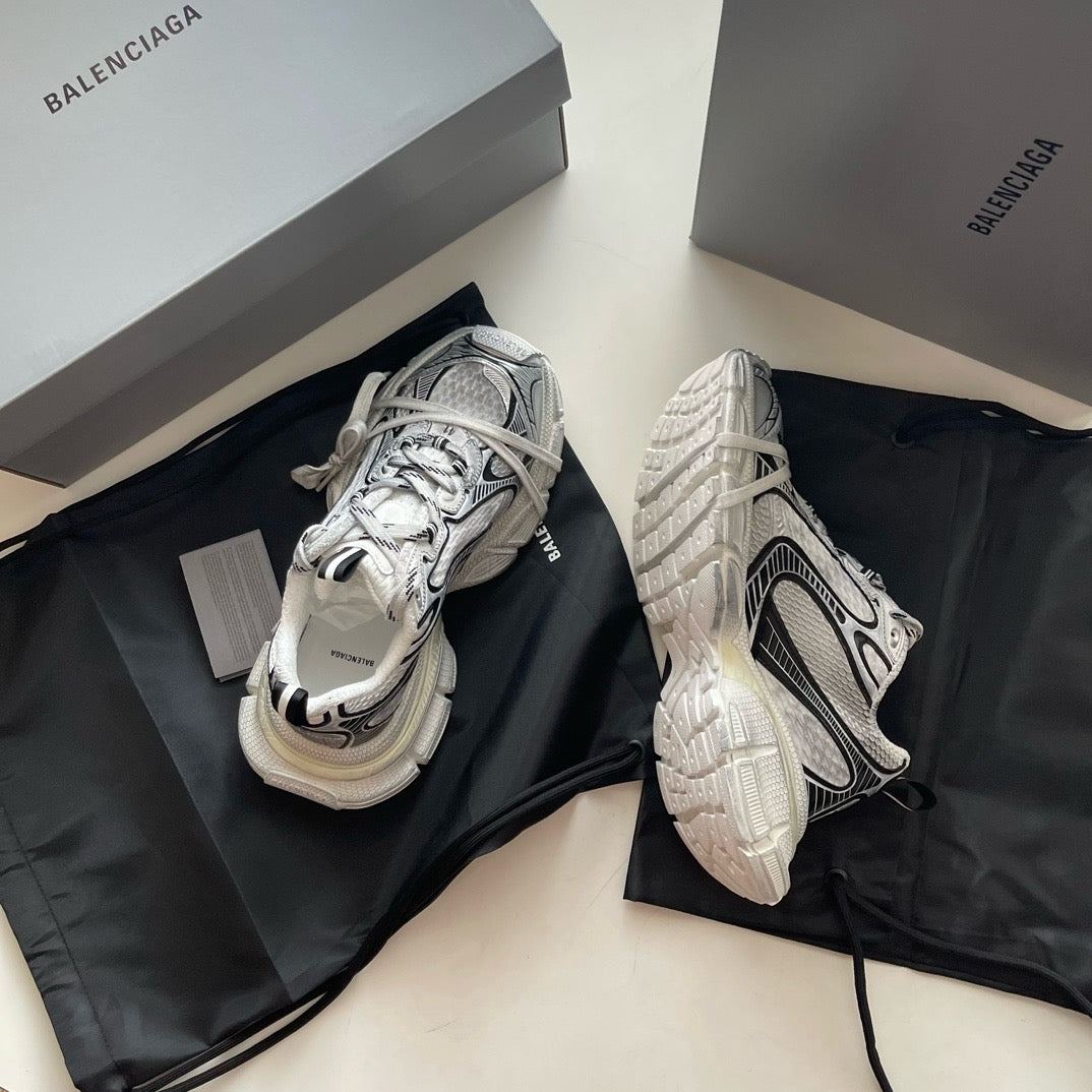 Mehrfarbige Schuhe