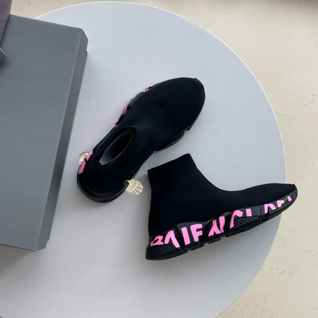 Mehrfarbige Schuhe