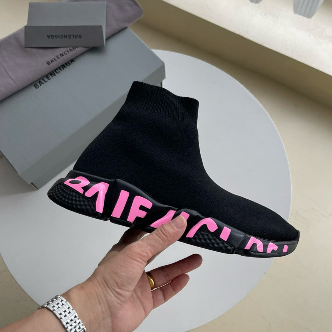 Mehrfarbige Schuhe