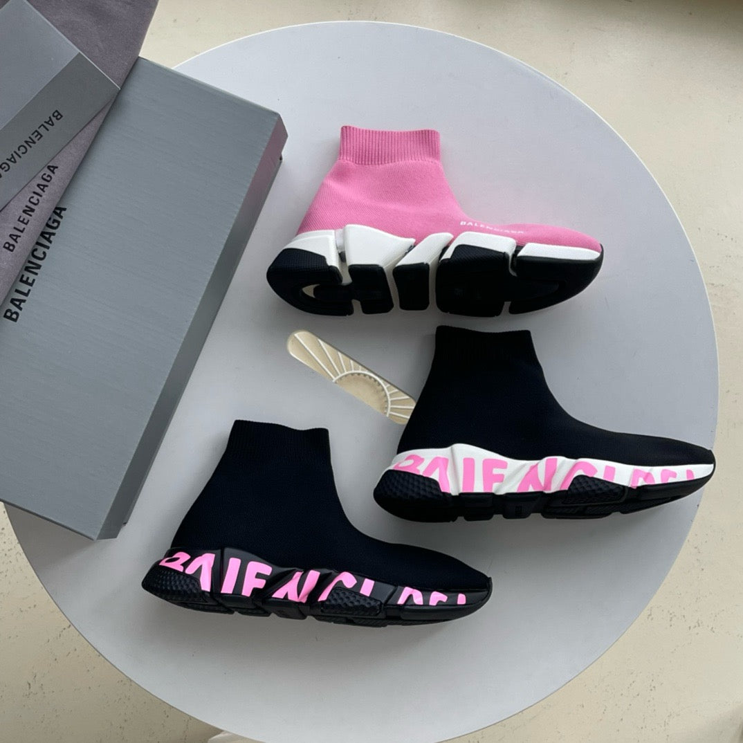 Mehrfarbige Schuhe