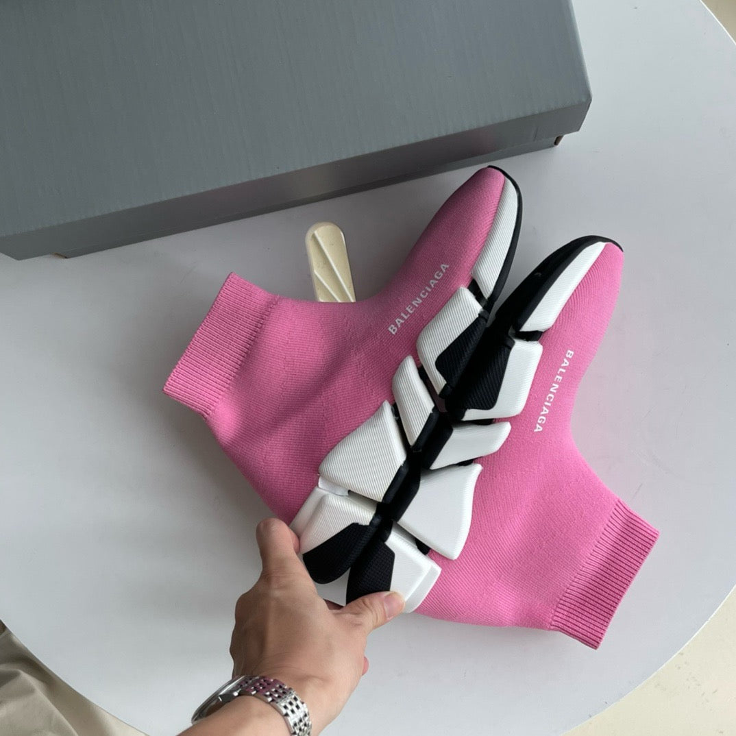 Mehrfarbige Schuhe