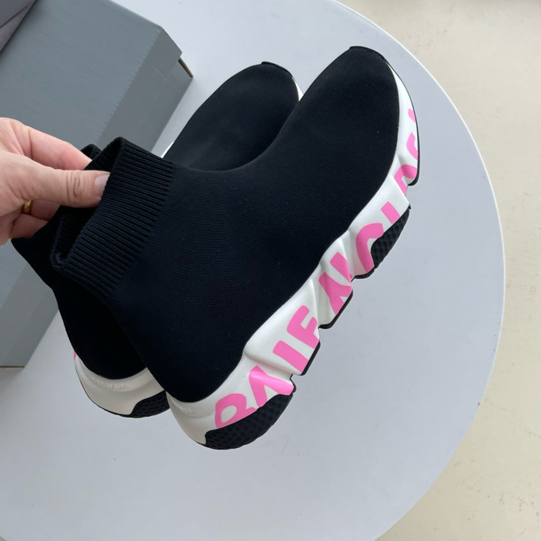 Mehrfarbige Schuhe