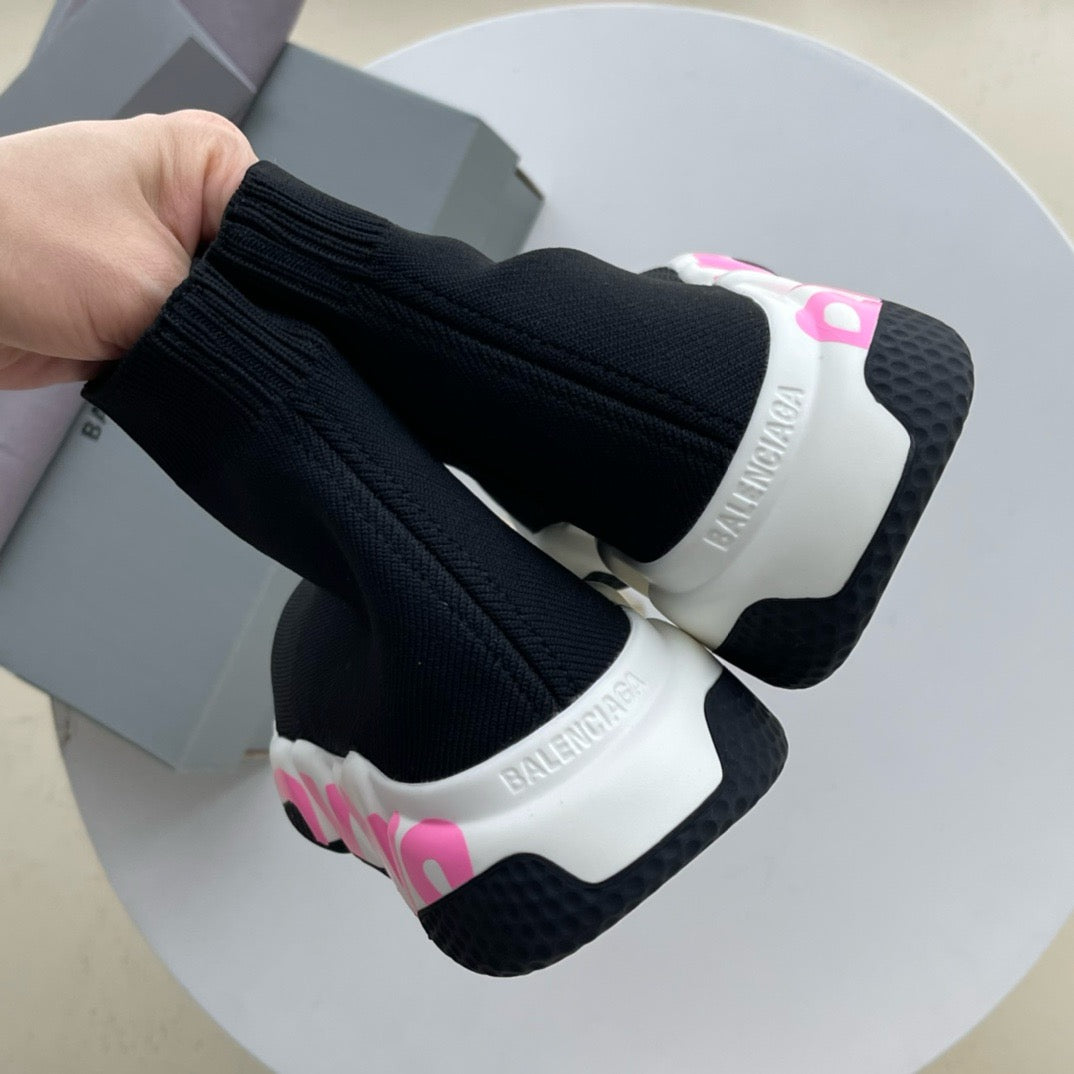 Mehrfarbige Schuhe