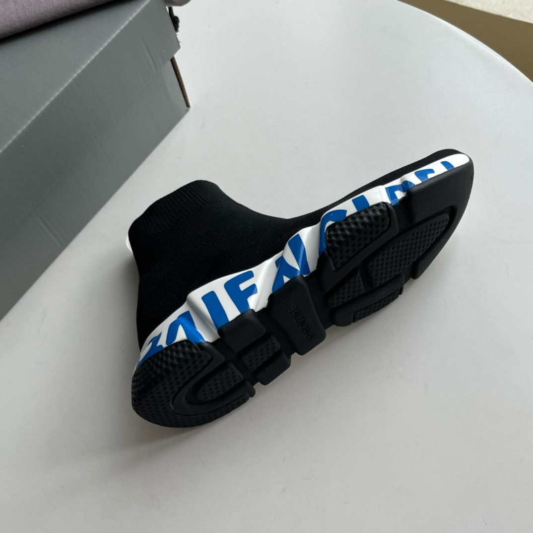 Mehrfarbige Schuhe