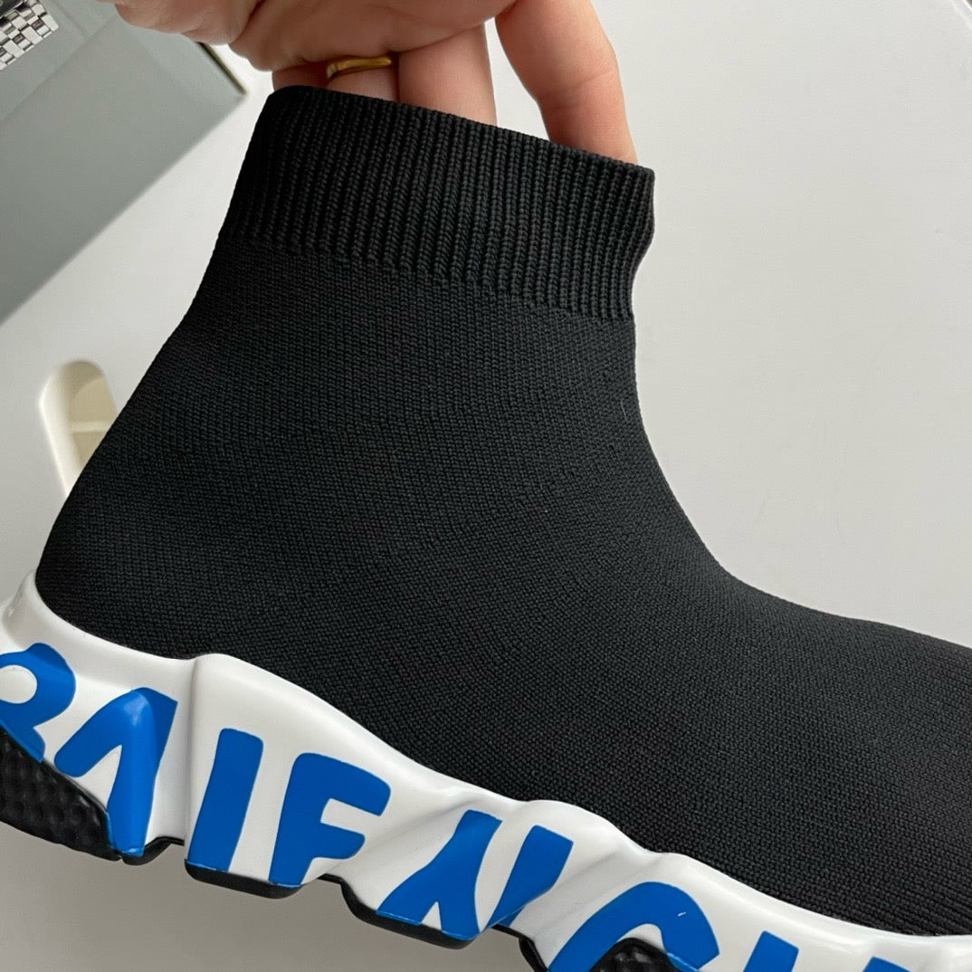 Mehrfarbige Schuhe