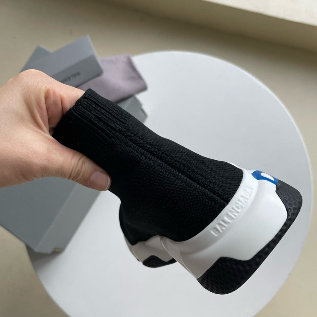 Mehrfarbige Schuhe