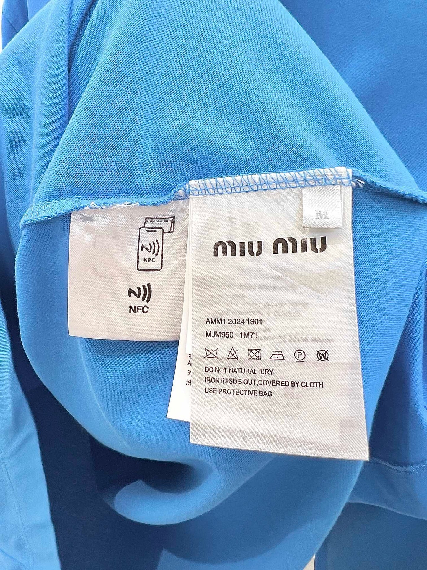 Jersey azul, blanco y azul cielo