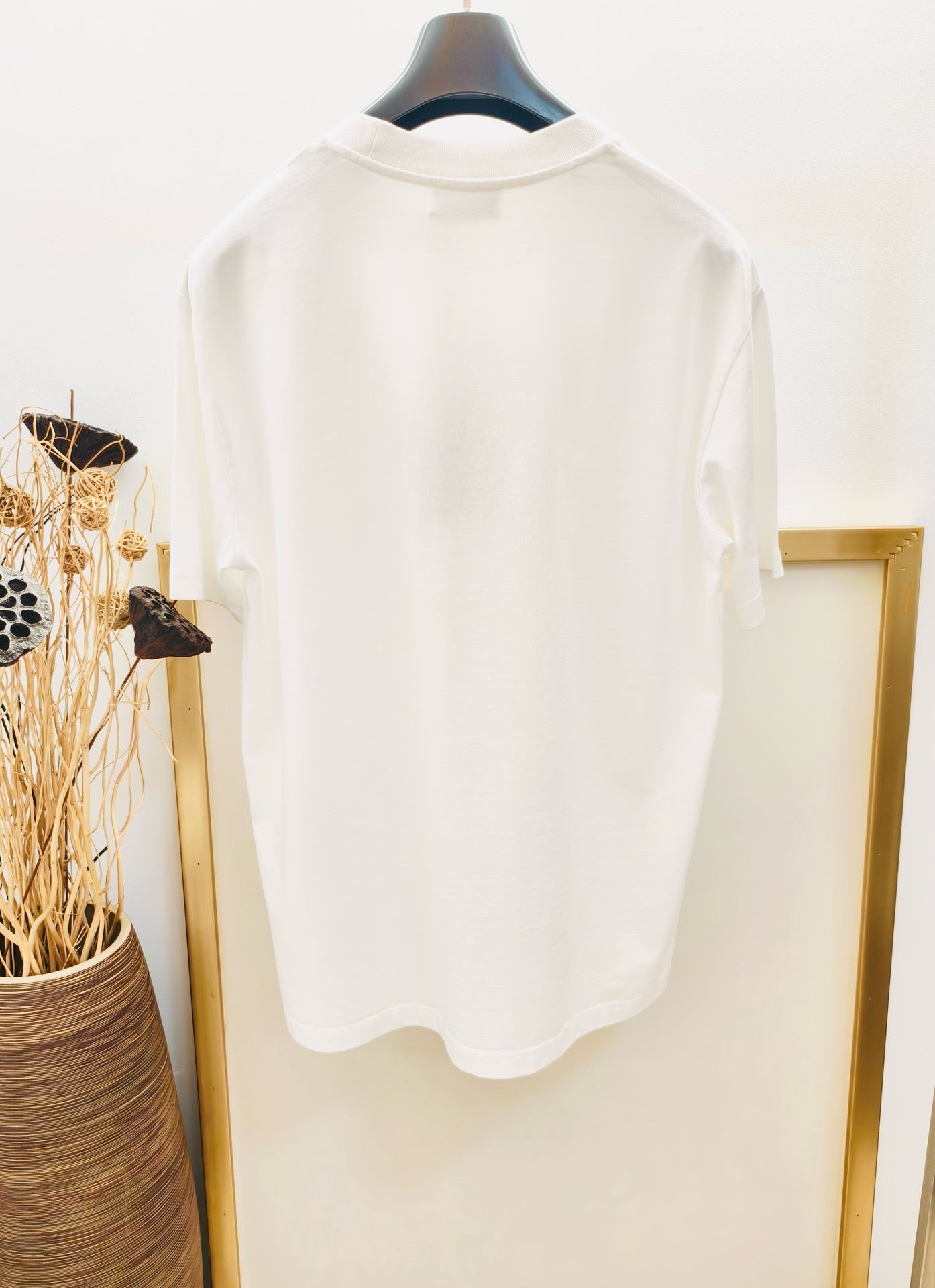 Camiseta en blanco y negro
