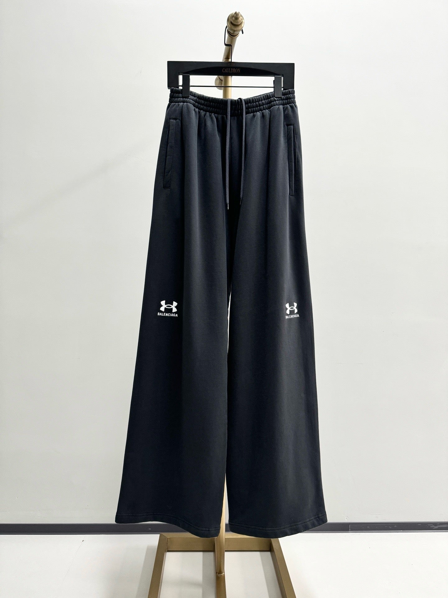 Pantalón negro