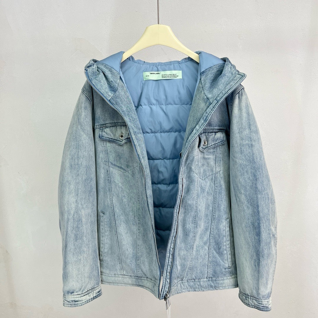 Chaqueta negra y azul