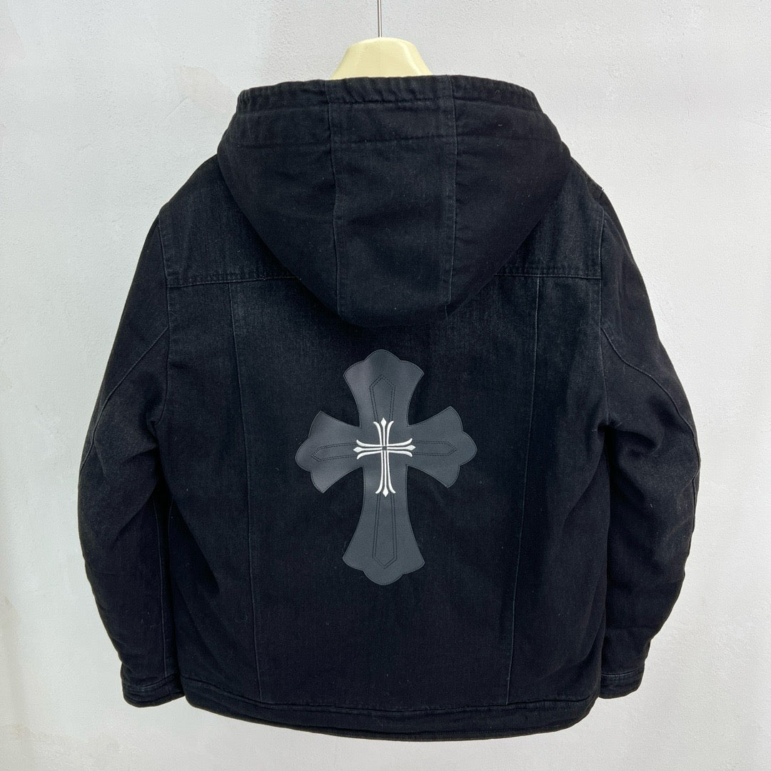 Chaqueta negra y azul