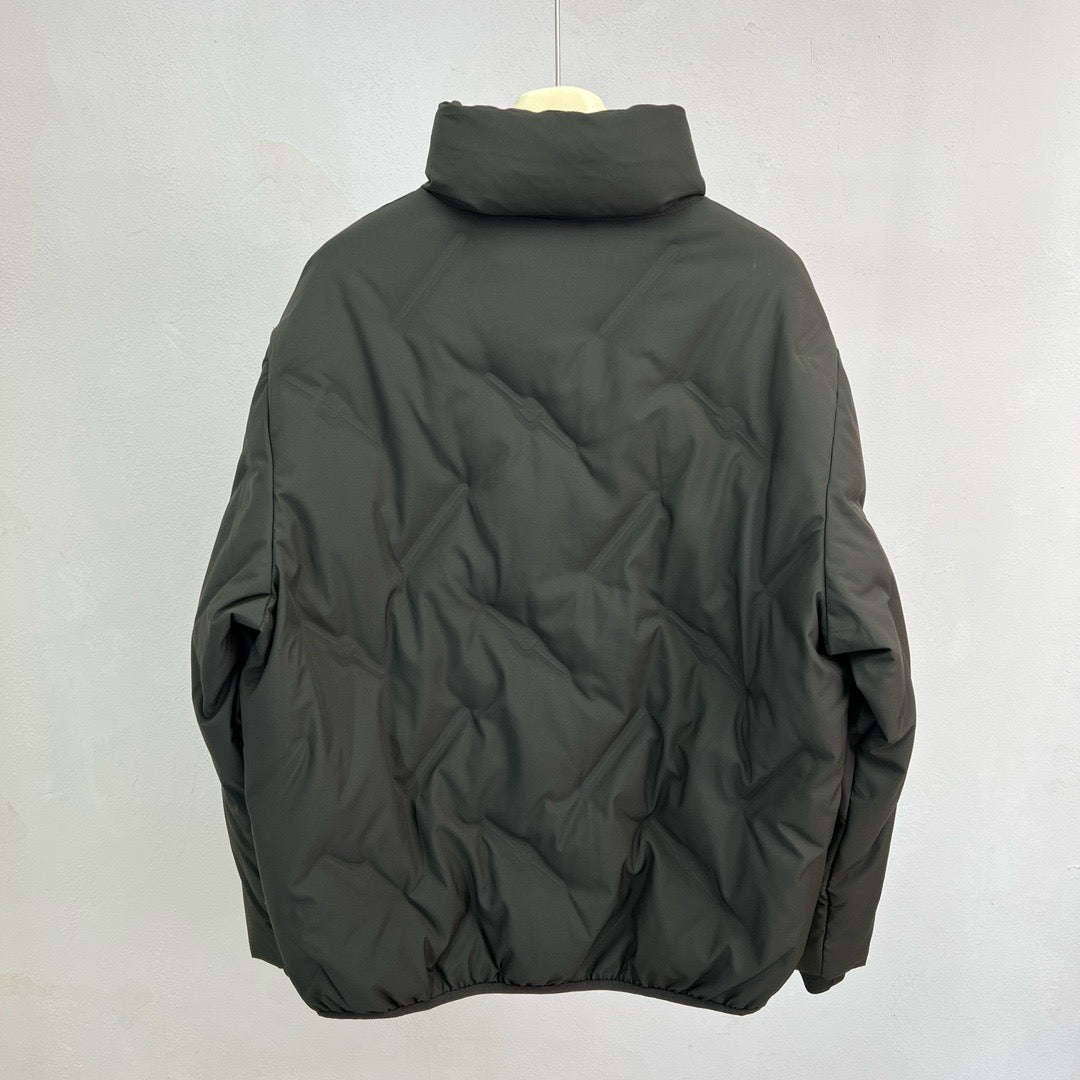 Chaqueta azul oscuro y verde