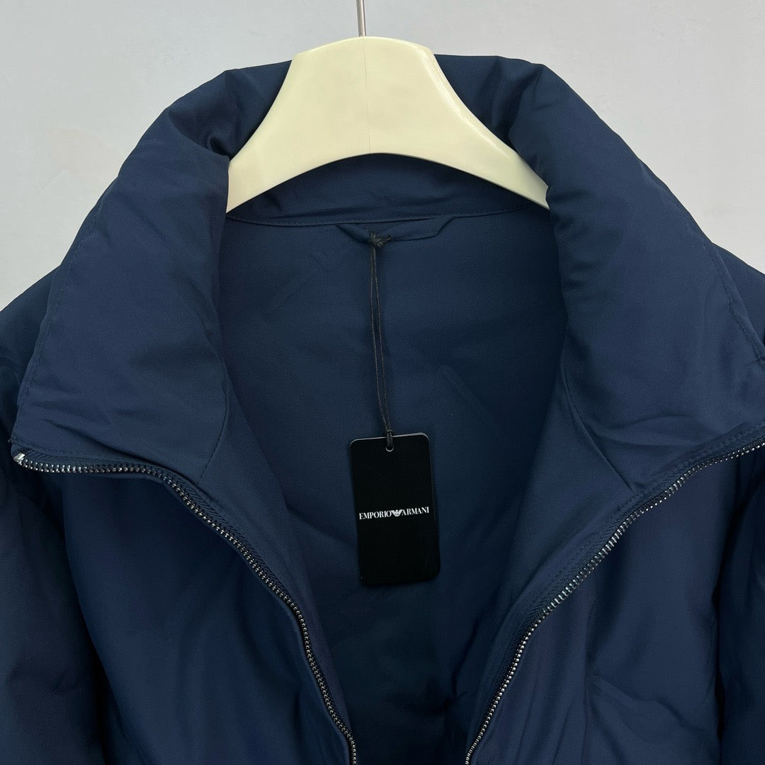 Chaqueta azul oscuro y verde