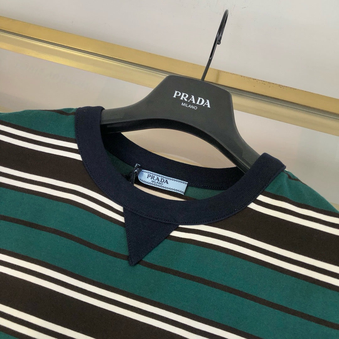 Mehrfarbiges T-Shirt