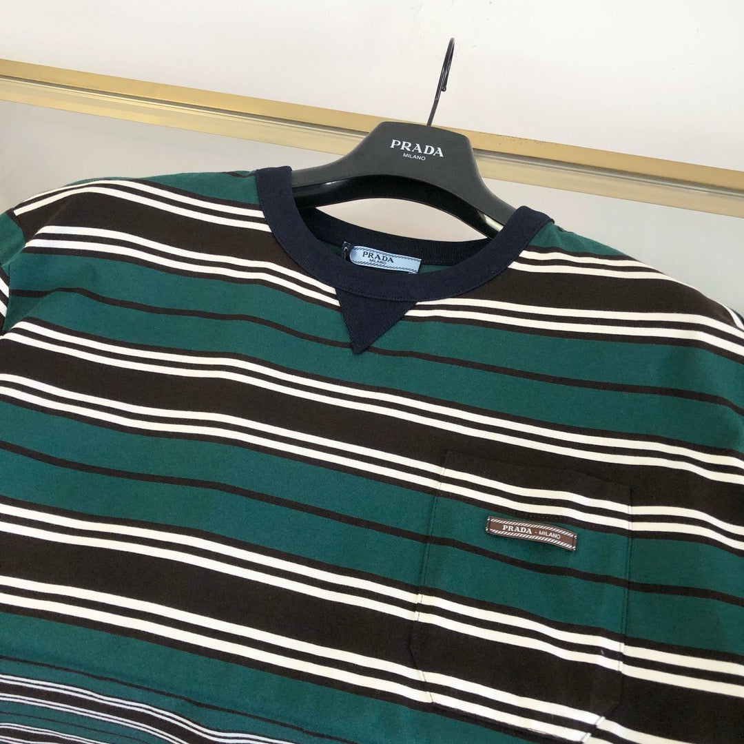 Mehrfarbiges T-Shirt