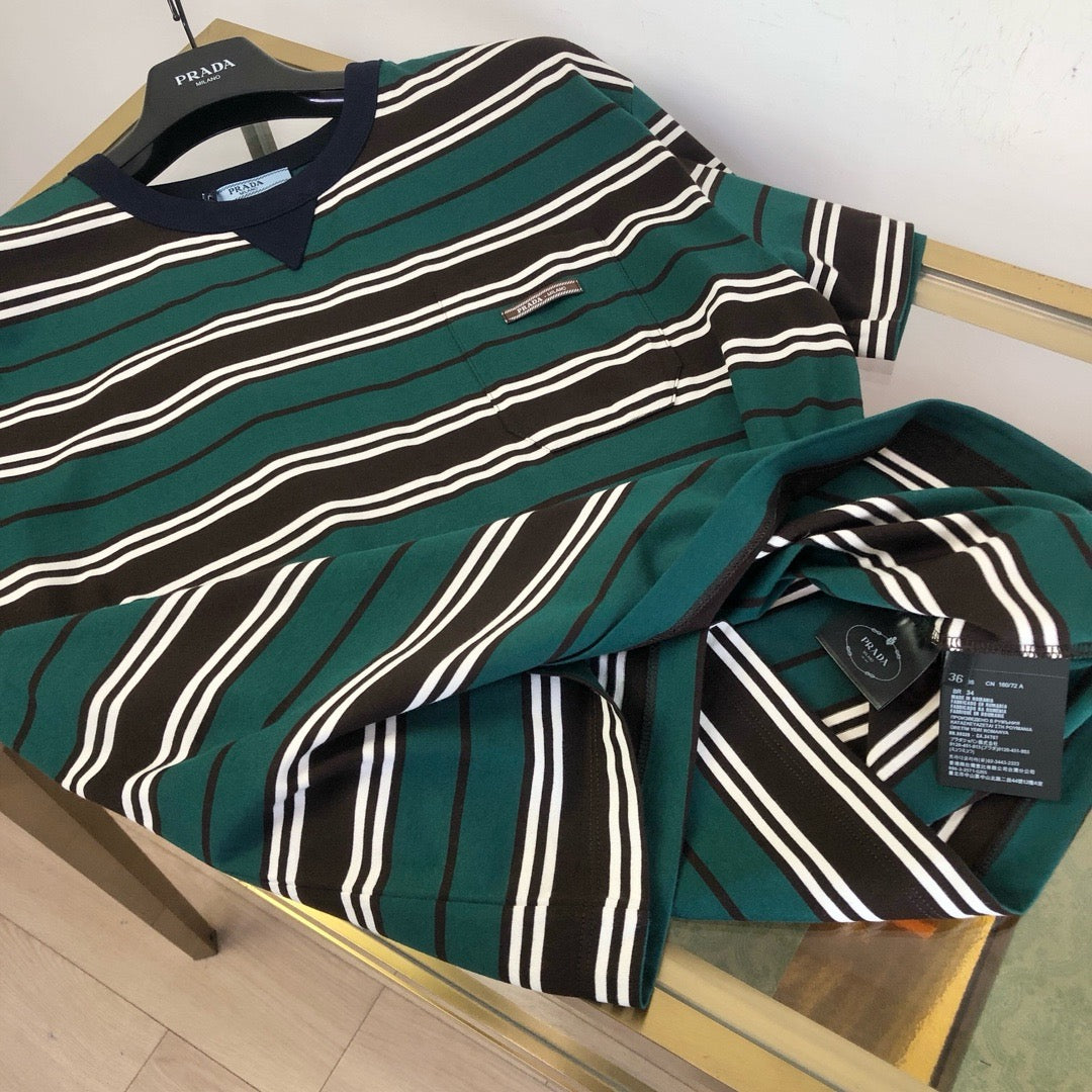 Mehrfarbiges T-Shirt