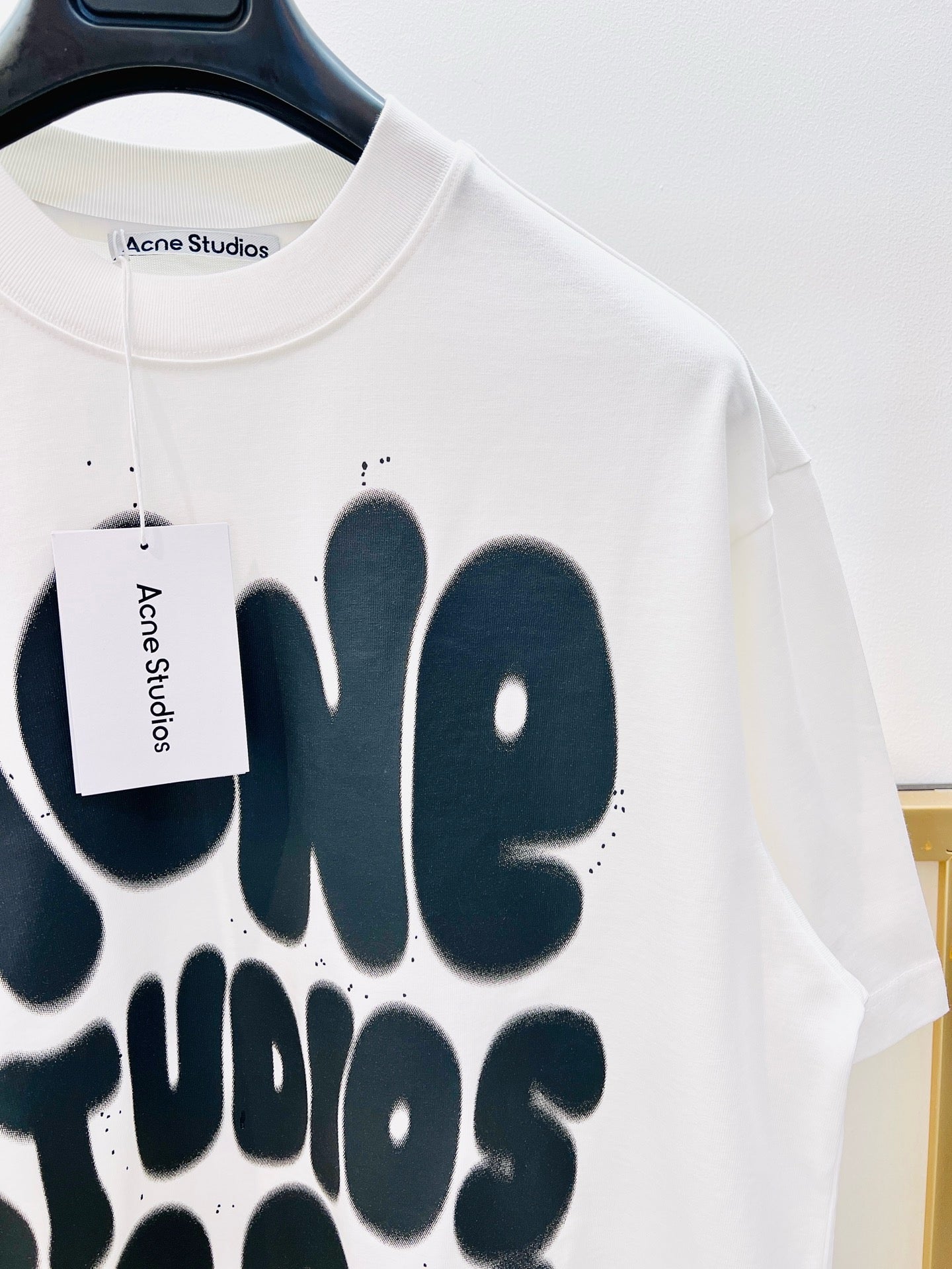Mehrfarbiges T-Shirt