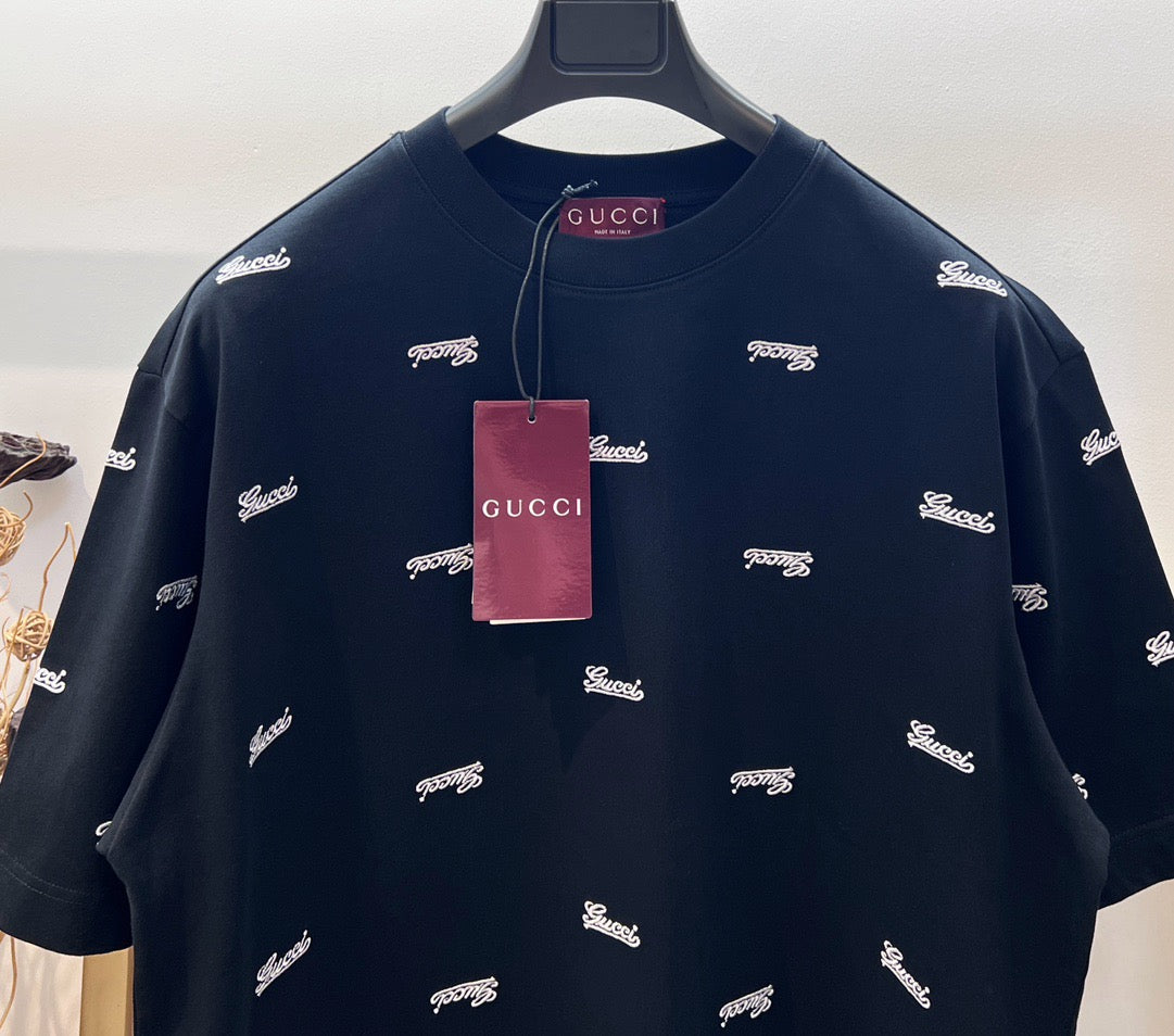 Mehrfarbiges T-Shirt