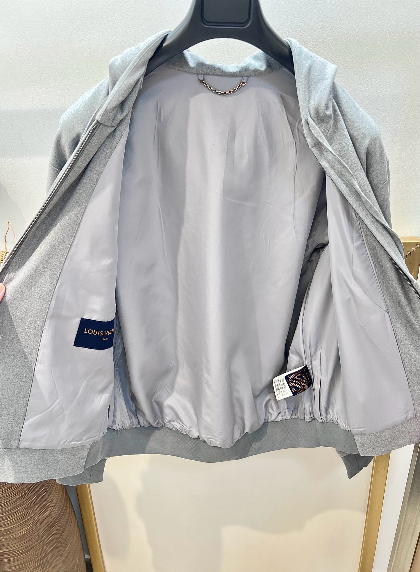 Graue Jacke