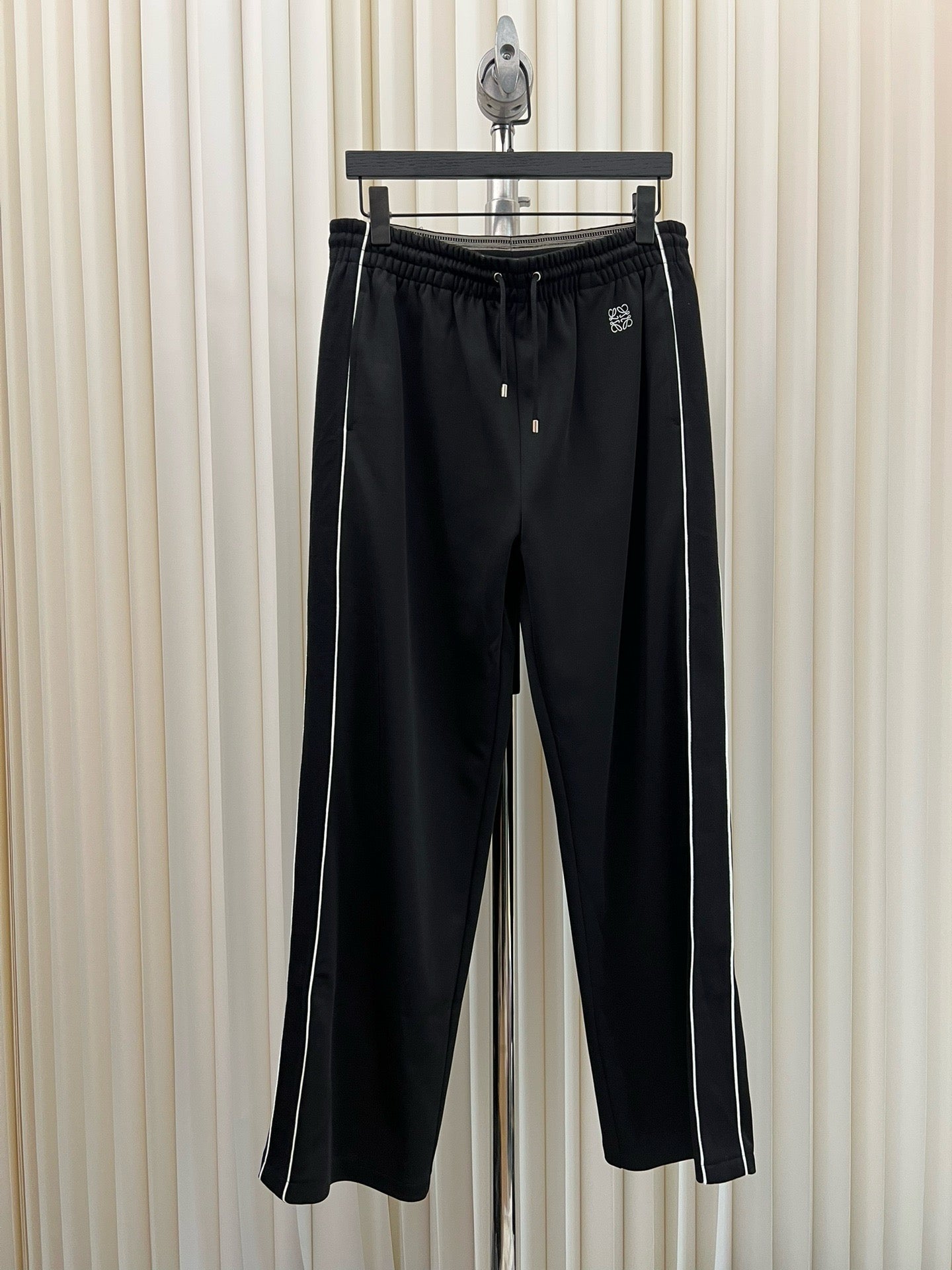 Pantalón negro