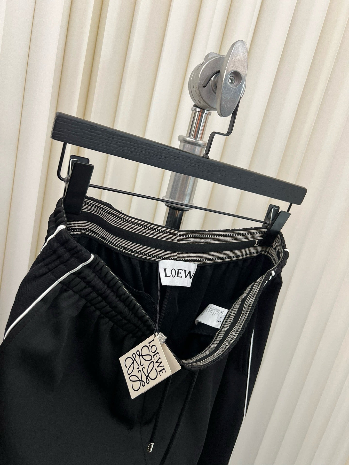 Pantalón negro