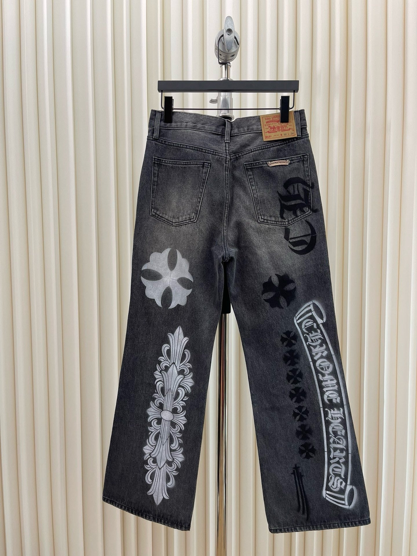 Pantalón negro claro