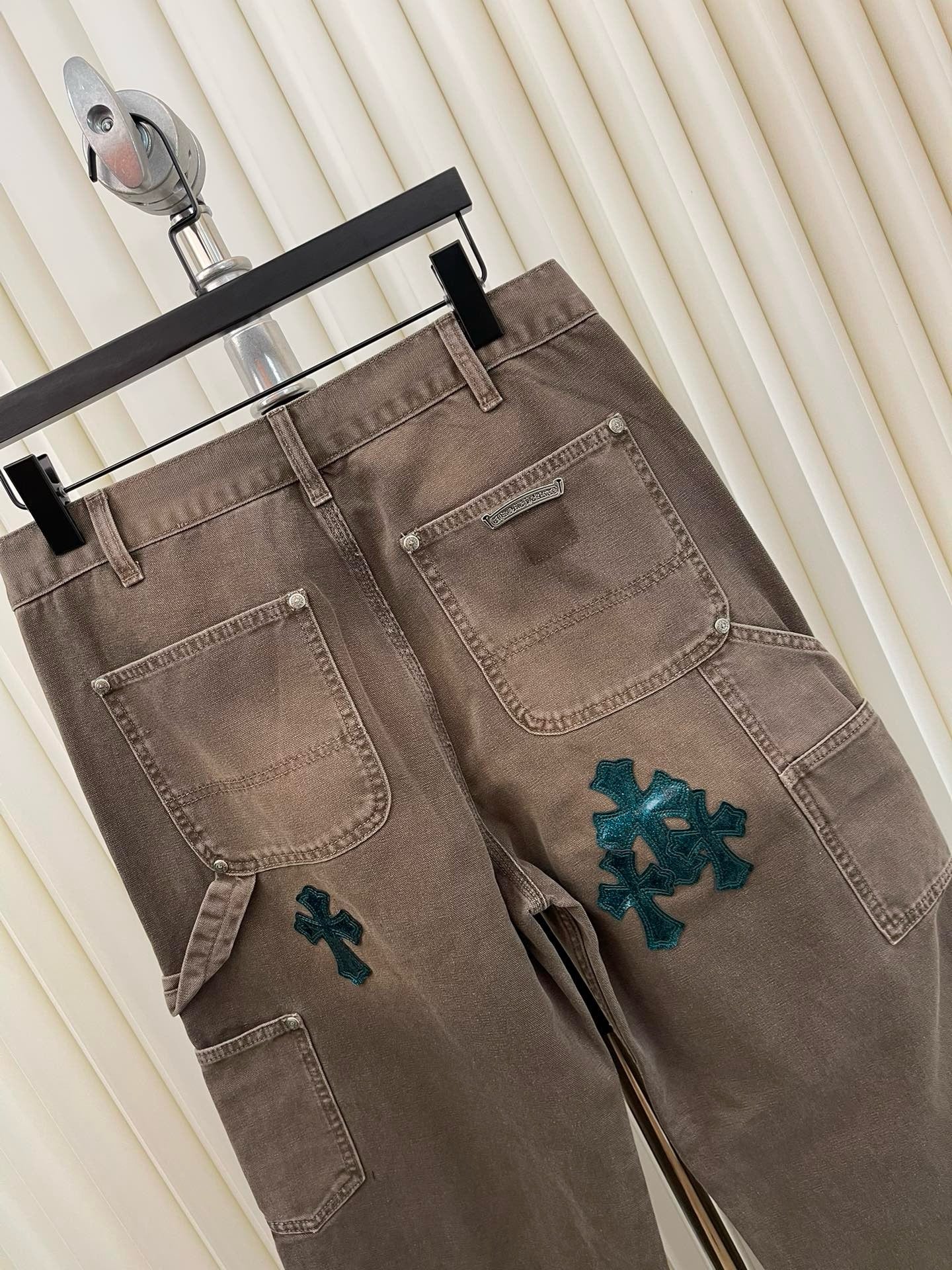 Pantalón marrón