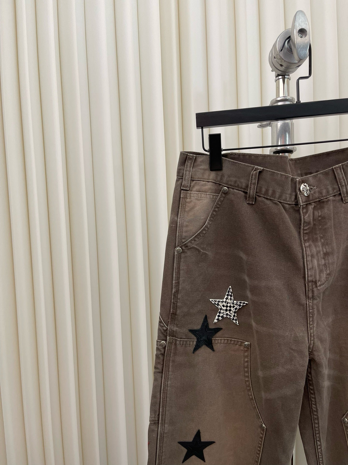 Pantalón marrón