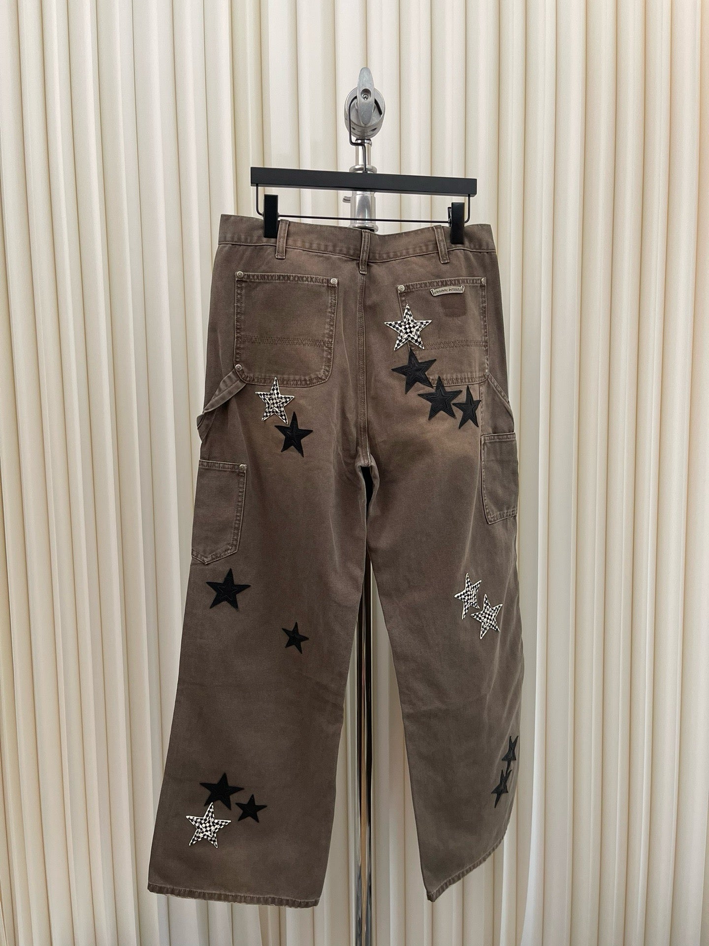Pantalón marrón