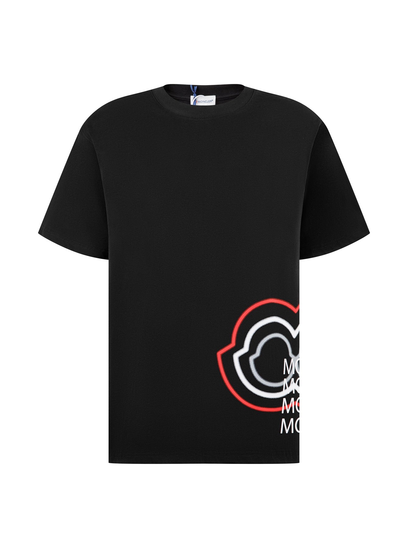 Camiseta negra y caqui