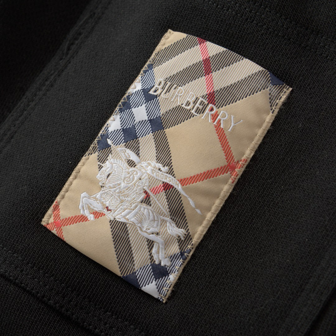 Pantalón negro y gris
