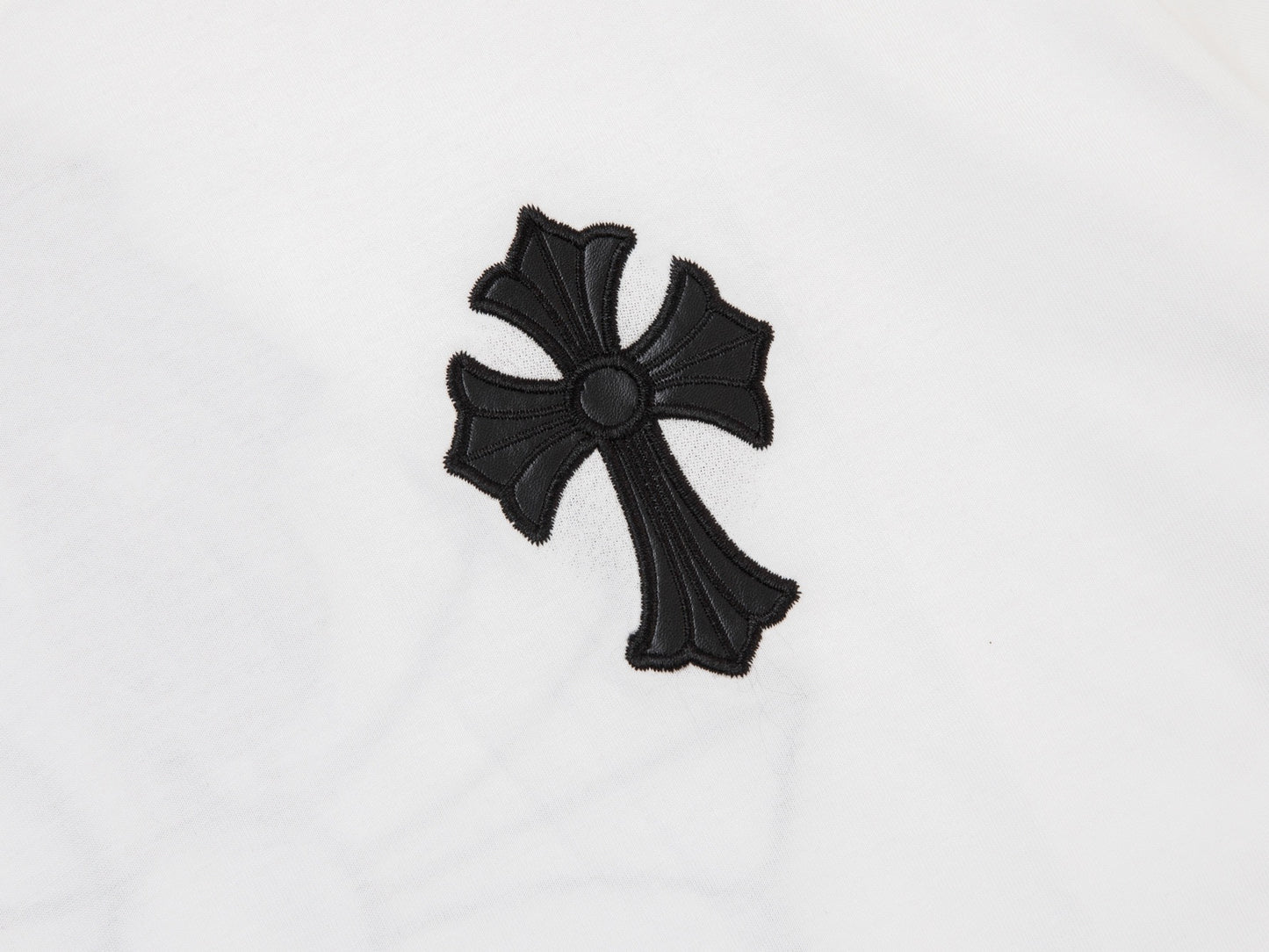 Camiseta en blanco y negro