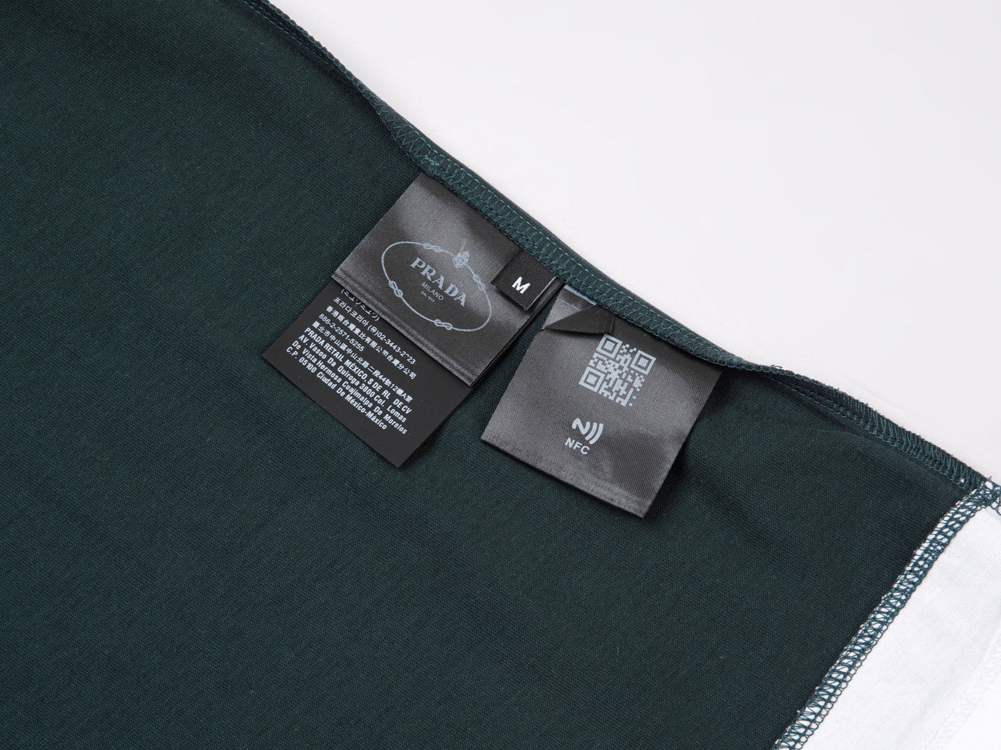 Mehrfarbiges T-Shirt