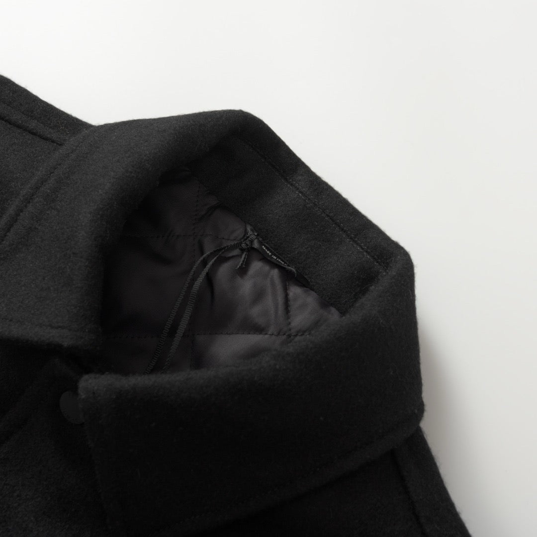 Schwarze Jacke