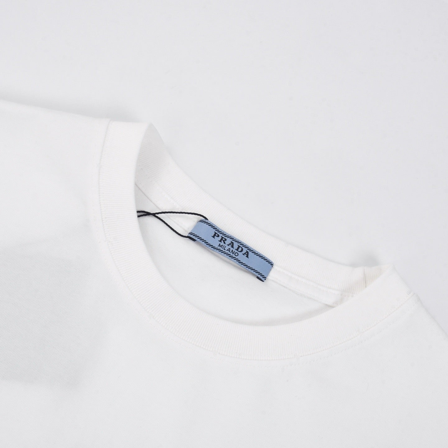 Mehrfarbiges T-Shirt
