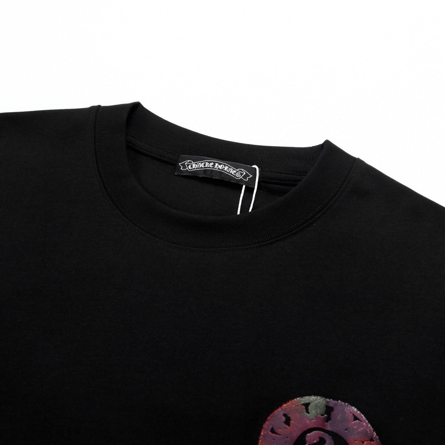 Camiseta en blanco y negro