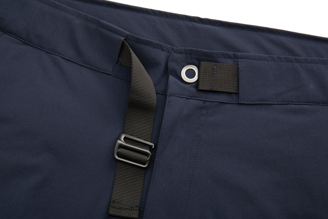 Mehrfarbige Hose