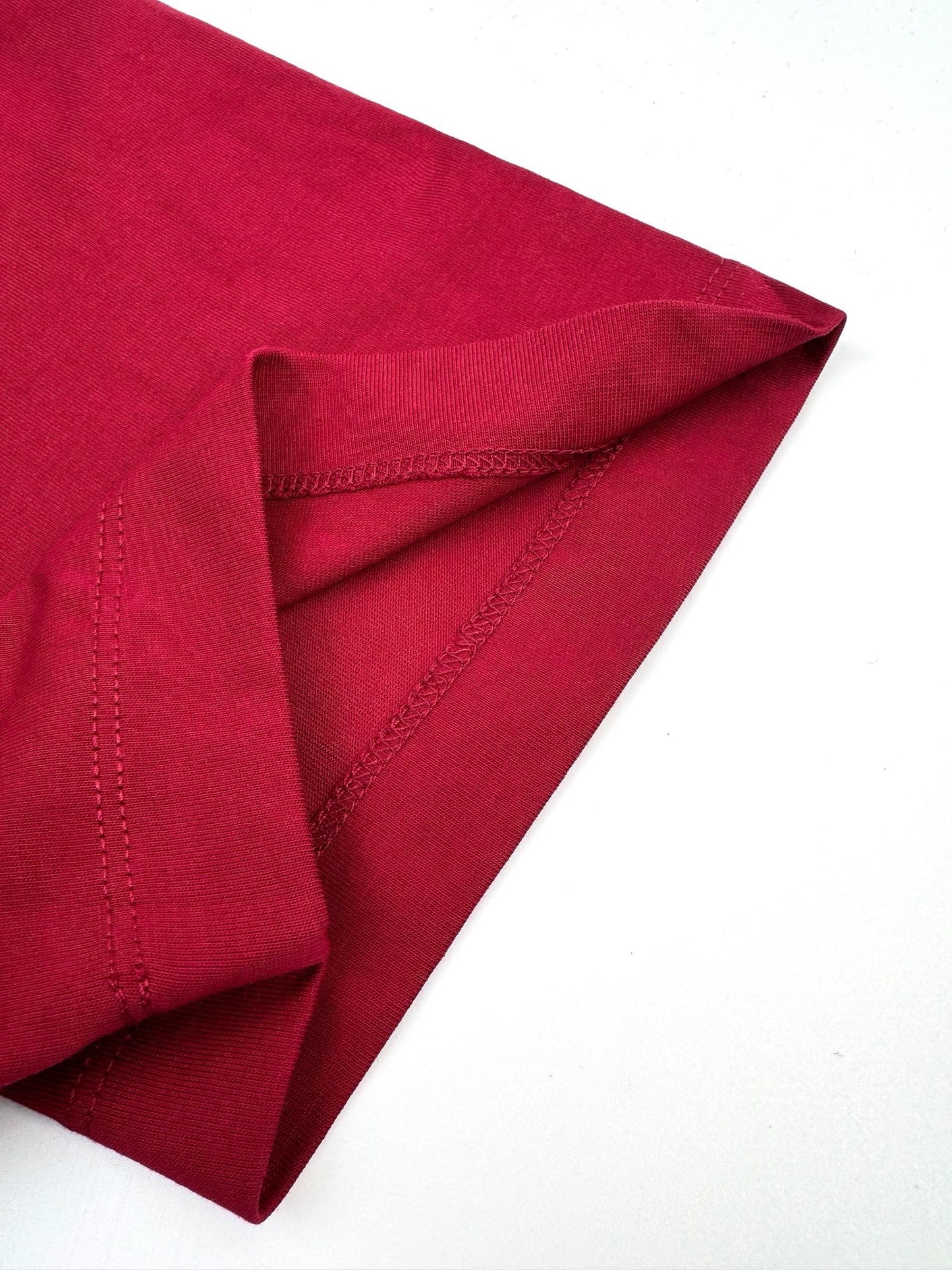 camiseta roja